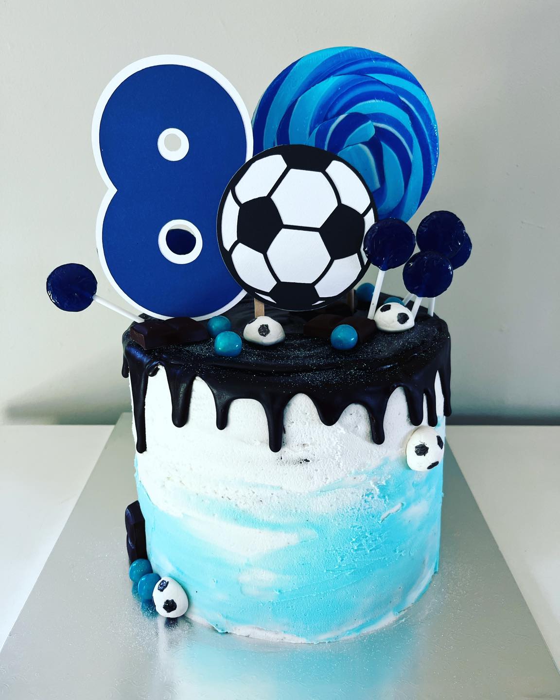 Soccer cake, cape town cakes, novelty cakes, birthday cakes, southern peninsula cakes, cake decorating